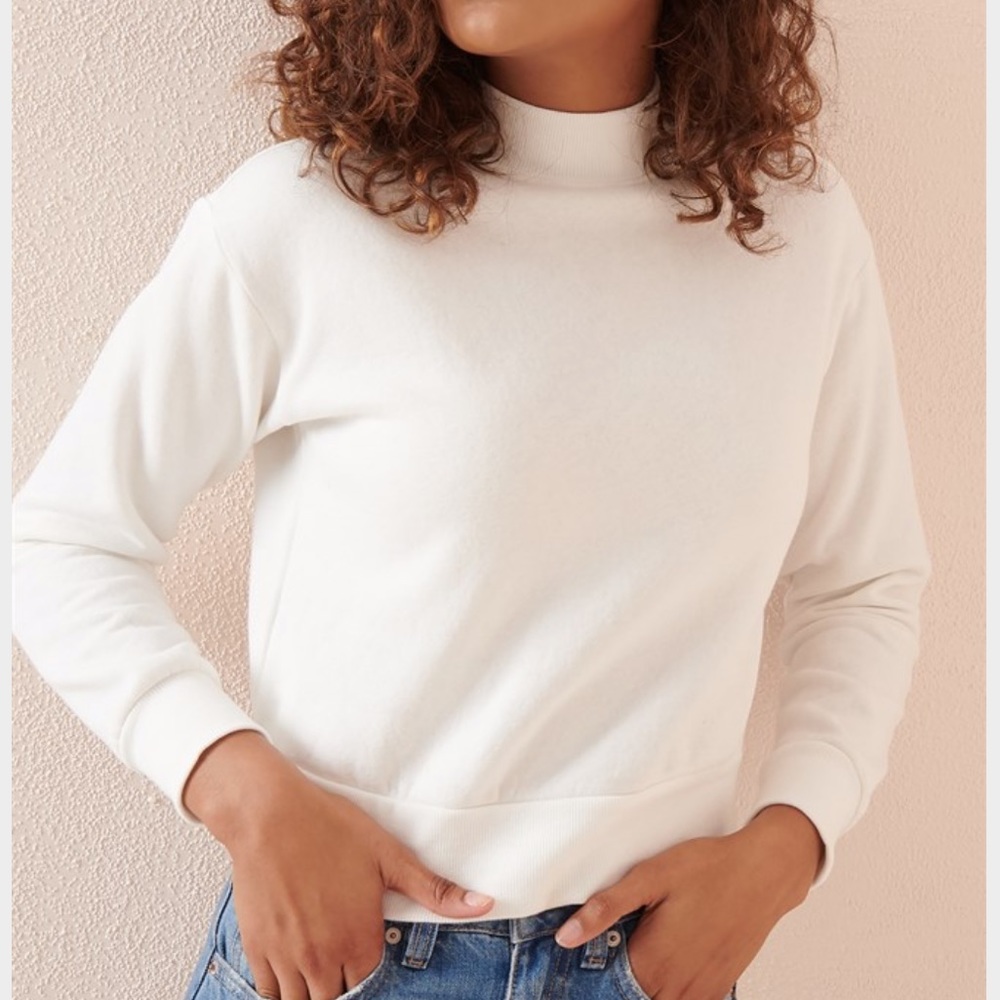 Classic sweatshirt Tee
